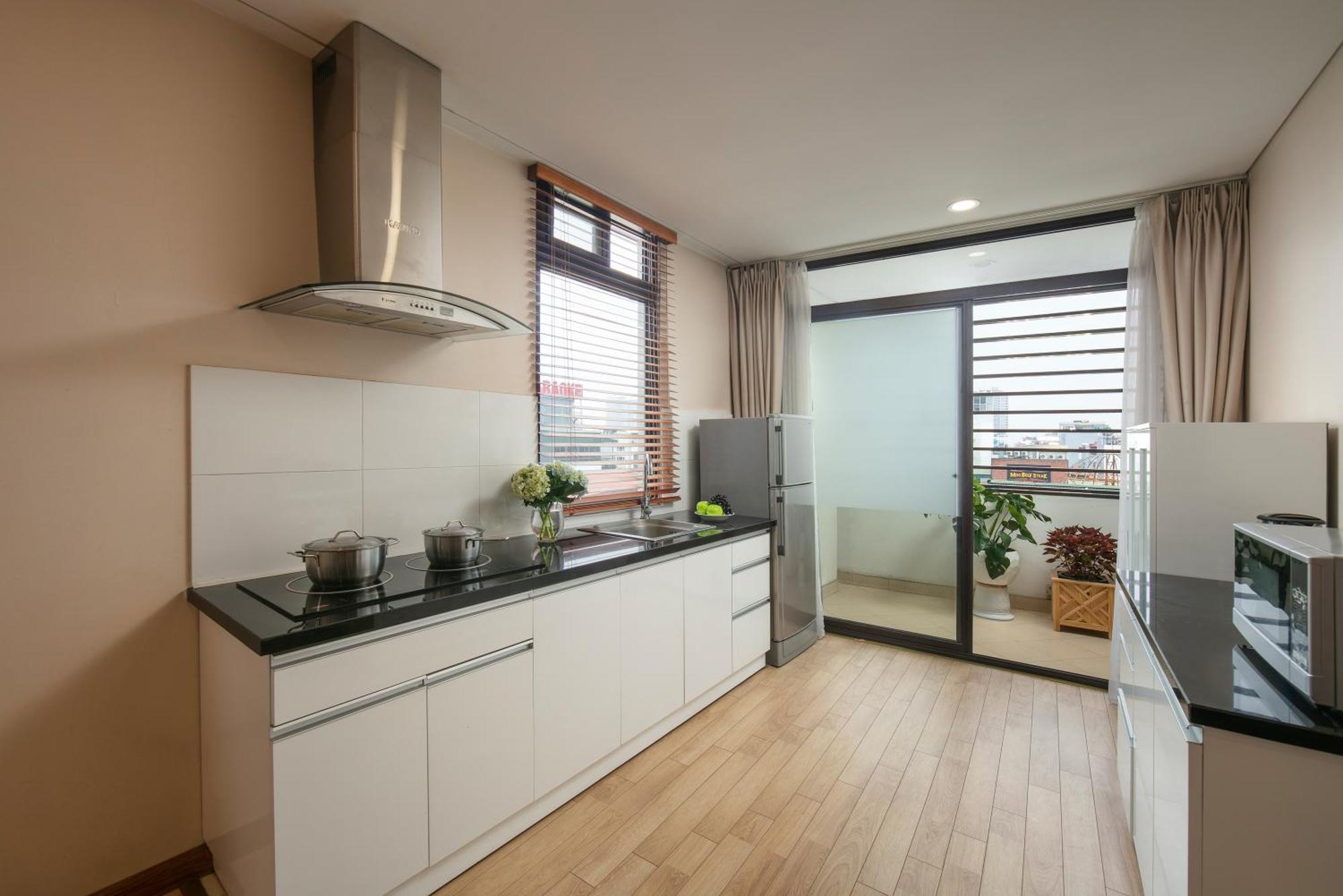 Hb Serviced Apartment - 121B Quan Hoa Hanoi Exterior photo