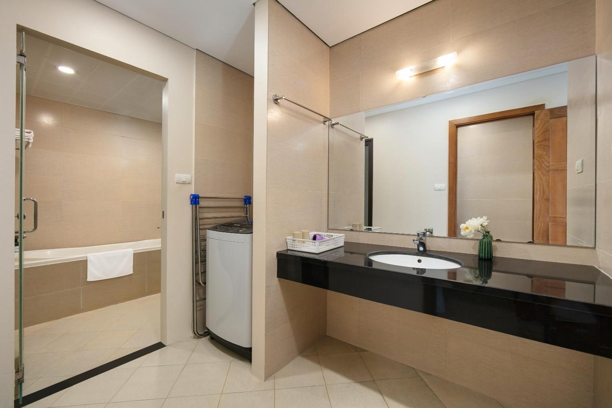 Hb Serviced Apartment - 121B Quan Hoa Hanoi Exterior photo