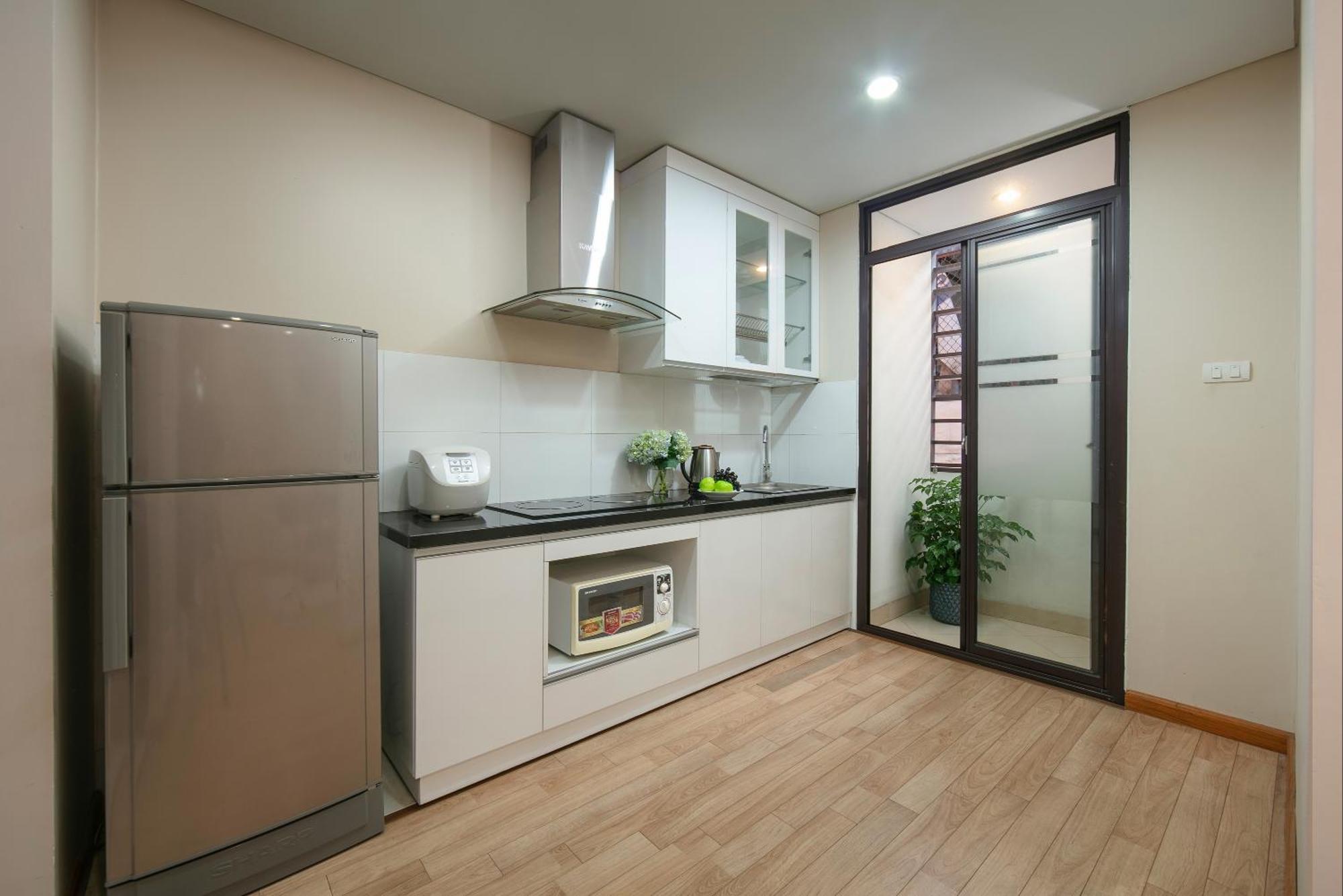 Hb Serviced Apartment - 121B Quan Hoa Hanoi Exterior photo